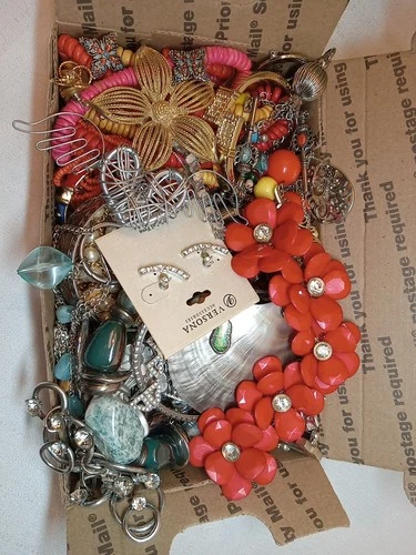 Vintage to Now Fashion Costume Jewelry Lot All Wearable