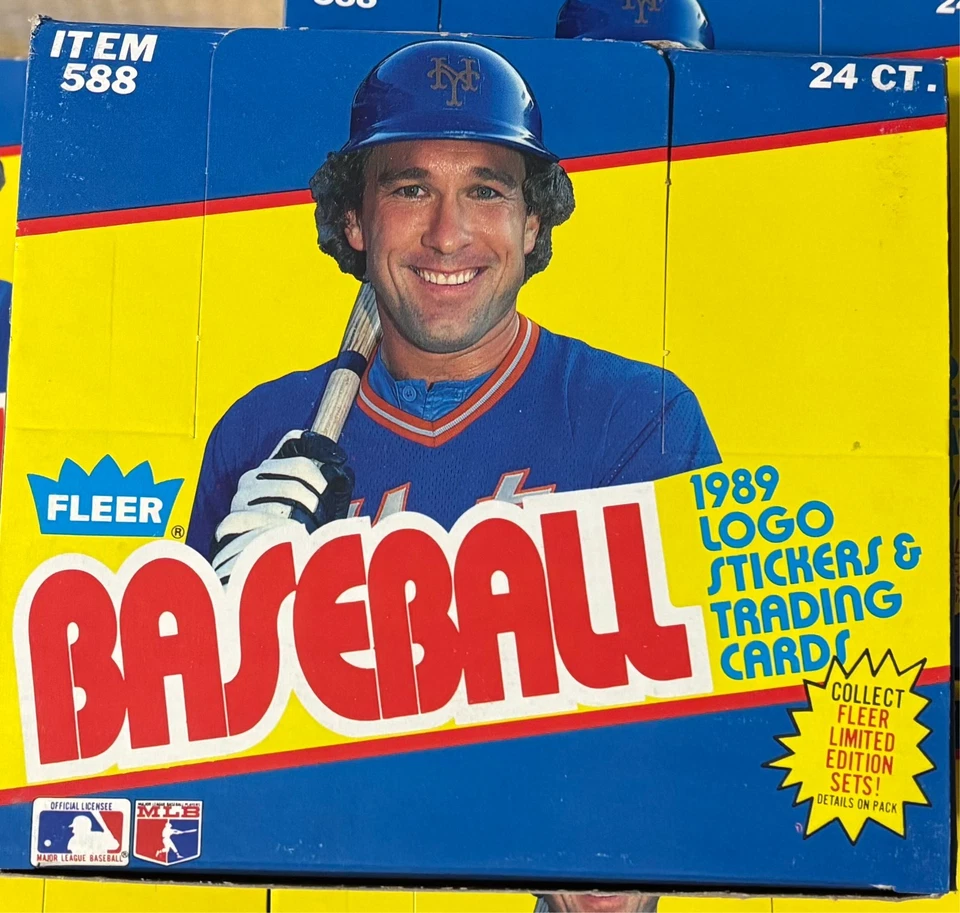 One 1989 Fleer 棒球大提琴盒 - 24 包 - 8 盒展示盒 — 第 3/4 张图片