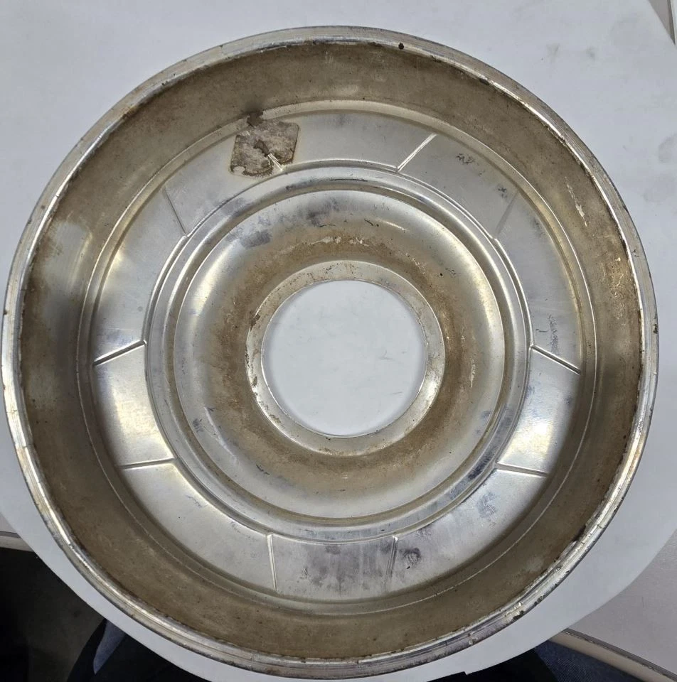 Крышка ступицы переднего колеса для тарелки для собаки 1977-1987 Chevrolet GMC 1500 4x4 - Изображение 3 из 4