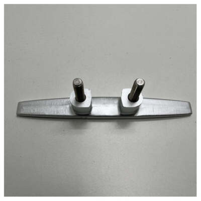 Beneteau high strength aluminium bolder - kicker 300 mm - 122995