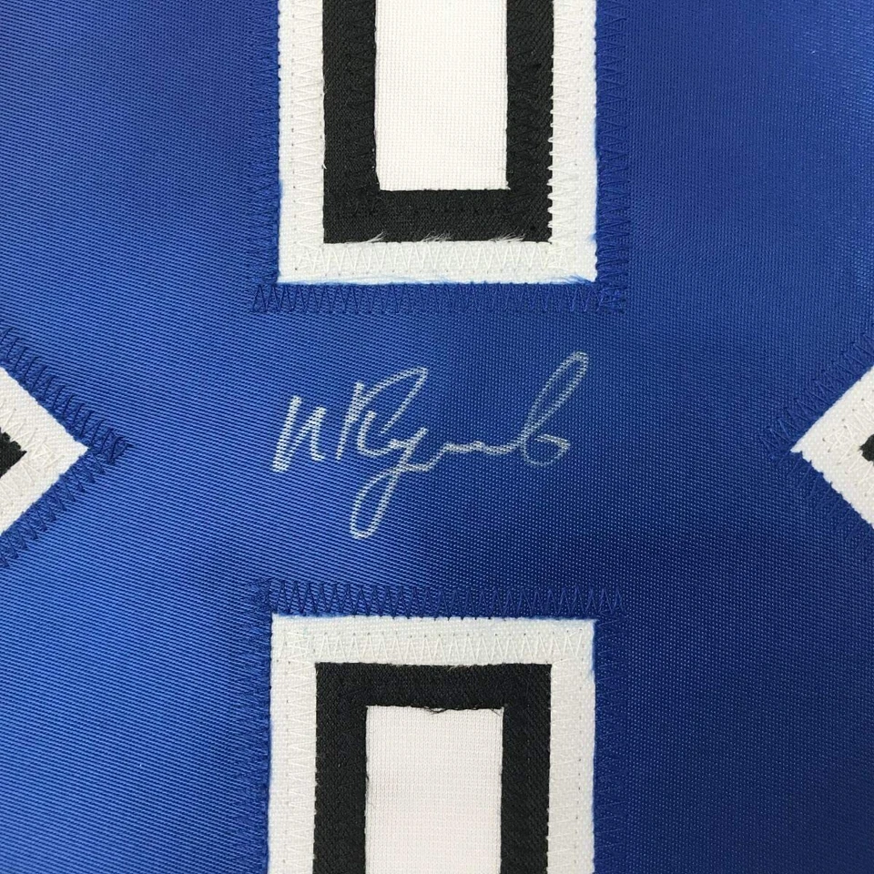 Camiseta deportiva de hockey blanca autografiada/firmada de Nikita Kucherov Tampa Bay certificado de autenticidad PSA/ADN Foto 3 de 4