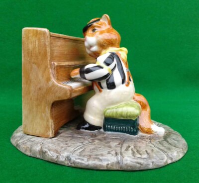 BESWICK PROTOTYPE - FAT CAT (PIANO PLAYER) - CATS CHORUS BAND - CC9 - RARE.
