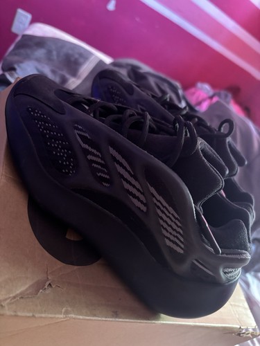 adidas Yeezy Boost 700 V3 “Dark Glow”