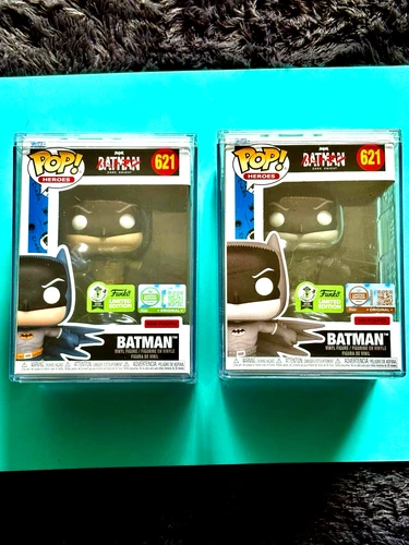Funko Pop! Batman Black & White LE 500 & Batman LE 5000 #621 2026 ECCC Exclusive