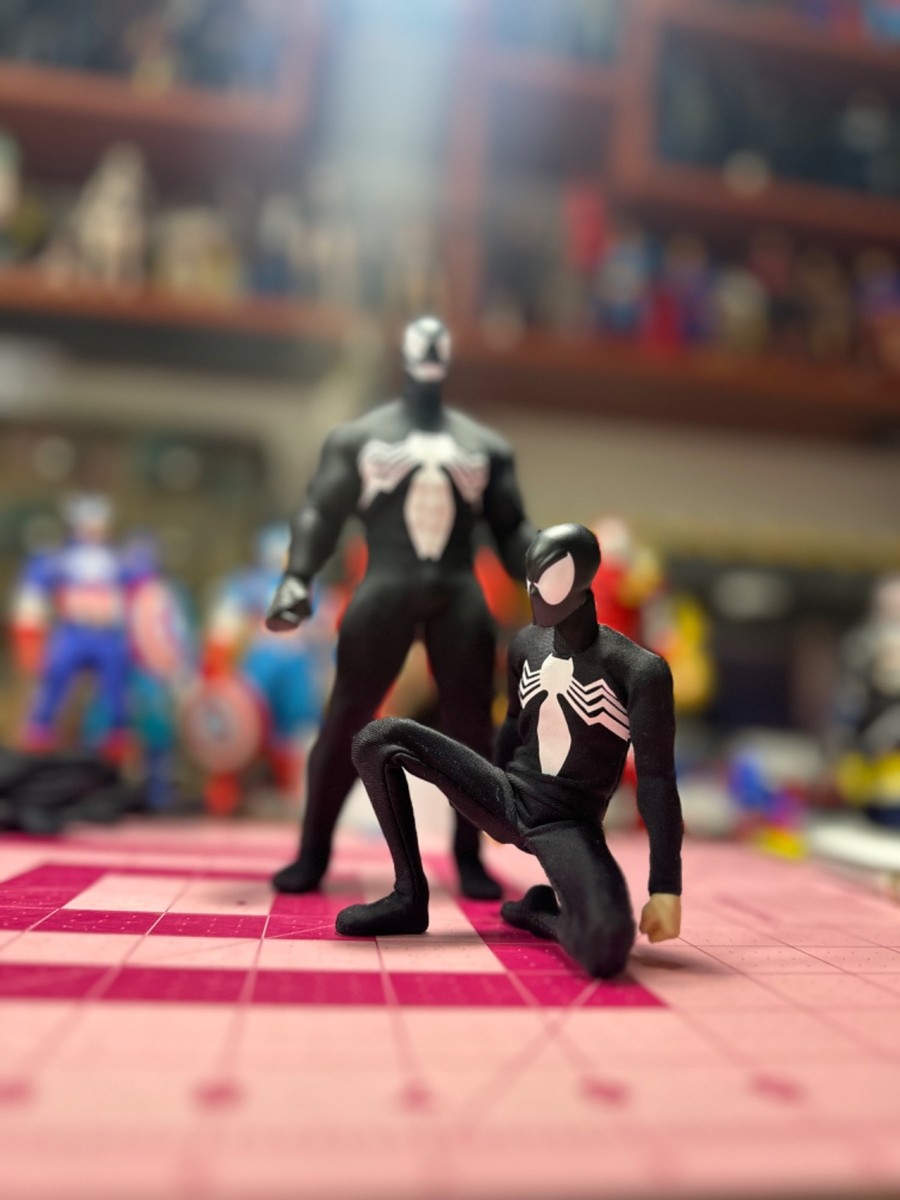 Mezco one 12 custom venom suit for adam toys body | eBay