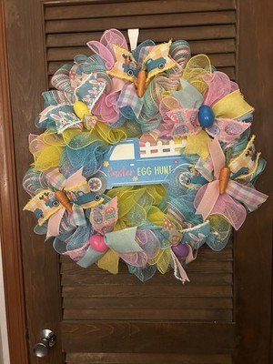 Easter Egg Hunt Bunny Wreath   Pastel Mesh Spring Door Decor Handmade