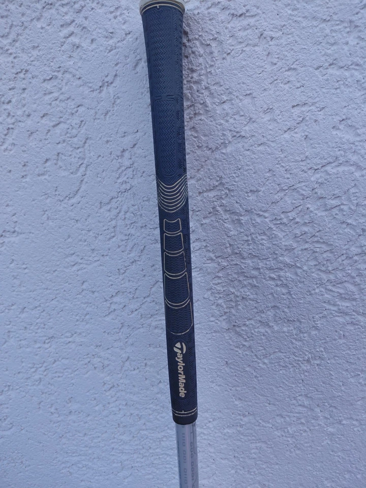 Damen Golf Hybrid 4 Taylor Made SIM2 Max - Bild 2 von 4