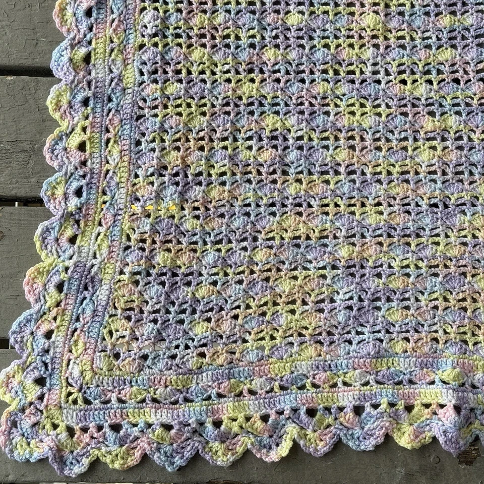 Детское одеяло ручной работы вязание крючком 48x41 пастельная разноцветная раковина с краями гребешка для детской комнаты - Изображение 2 из 3
