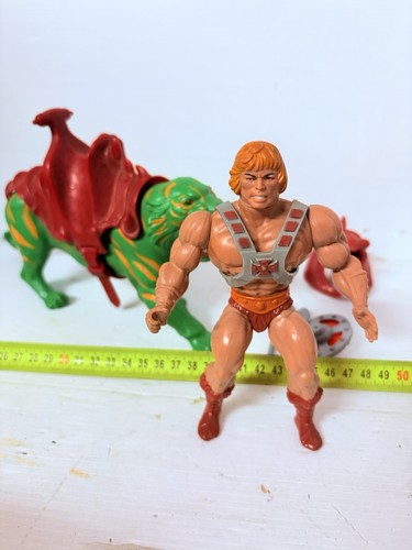 MASTERS OF THE UNIVERSE HE-MAN E BATTLE CAT MADE IN TAIWAN MATTEL VINTAGE