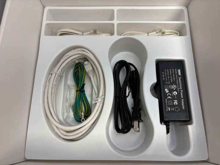 FORTINET FORTIVOICE-40 FVC-40 Phone System with Adapter - Image 4 of 4