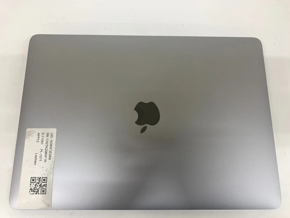 Apple MacBook Pro A1706 13" i7 6th Gen 16GB RAM 500GB NVMe Grade C DEU - Image 4 of 4