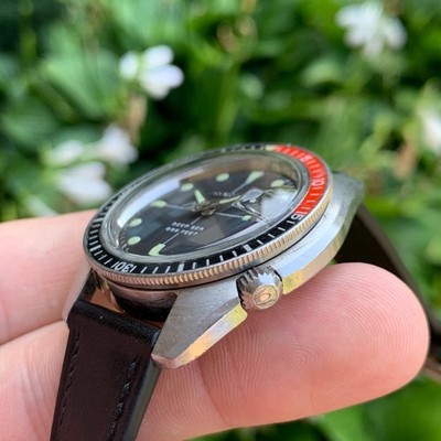 1970 Bulova Accutron Deep Sea Devil Diver 666 Feet 40mm Wristwatch
