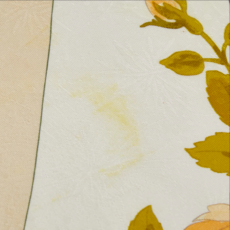 HERMES エルメス カレ90 ROMANTIQUE ロマンティック Hermes Carre 90 ROMANTIQUE Romantic Scarf Beige Pink Silk