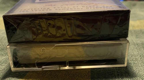 LOT 2 CASSETTE TAPES SEALED TRISH YEARWOOD '97 & JOHNNY MATHIS '99 Hallmark Xmas - Picture 6 of 8