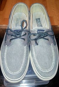 sperry halyard lace up