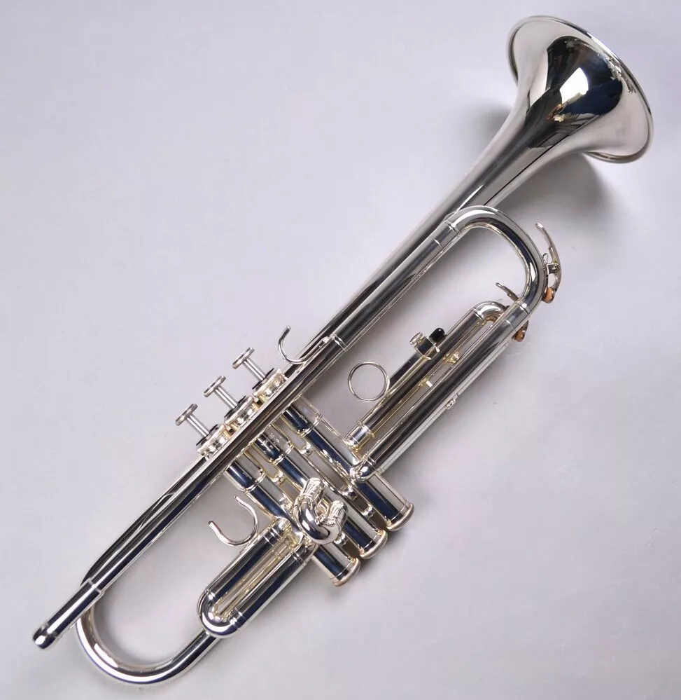 YAMAHA Standard Trumpet B flat Silver plated finish YTR-2330S