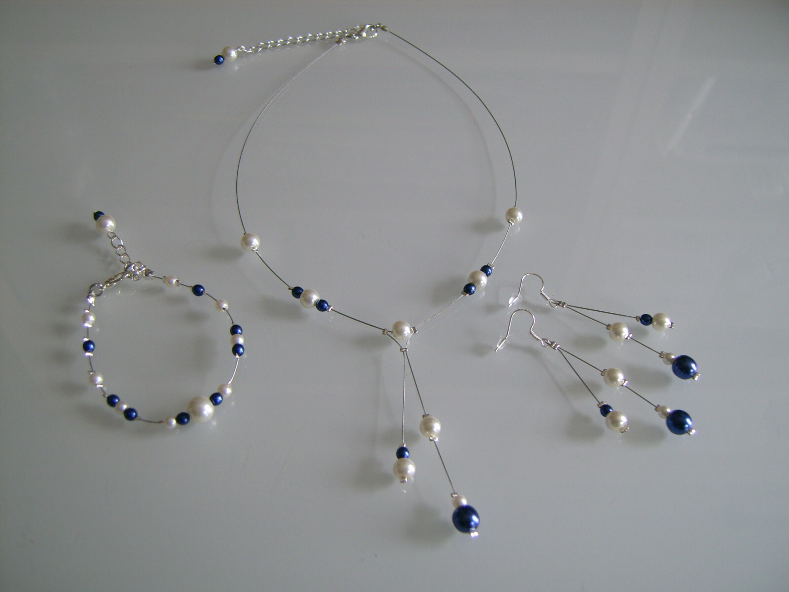 Parure ivoire bleu roi collier bracelet résistant pour mariée n'accrochant pas la robe