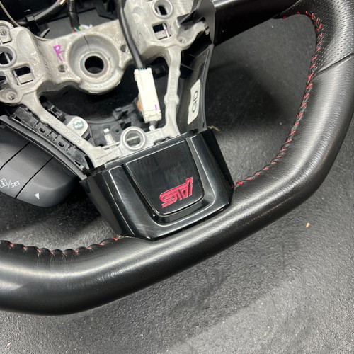 2019 SUBARU WRX STI OEM STEERING WHEEL W/ CONTROLS PIANO BLACK TRIM LEATHER - Picture 2 of 7