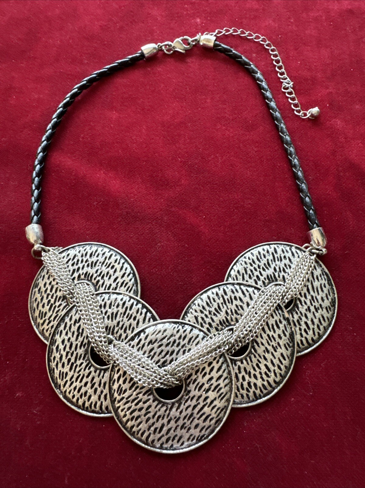 Premier Designs Silver Tone "Common Thread" Faux … - image 2