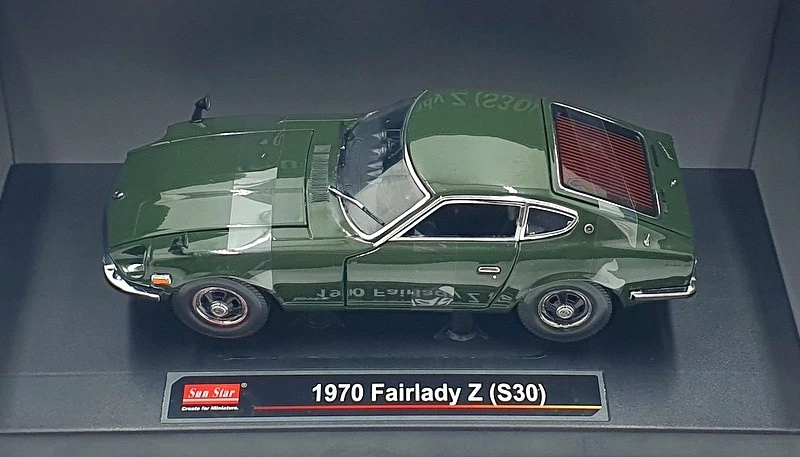 Sun Star 1/18 Scale Diecast 3514R - 1970 Datsun Fairlady Z S30 - Dark Green - Image 4 of 4