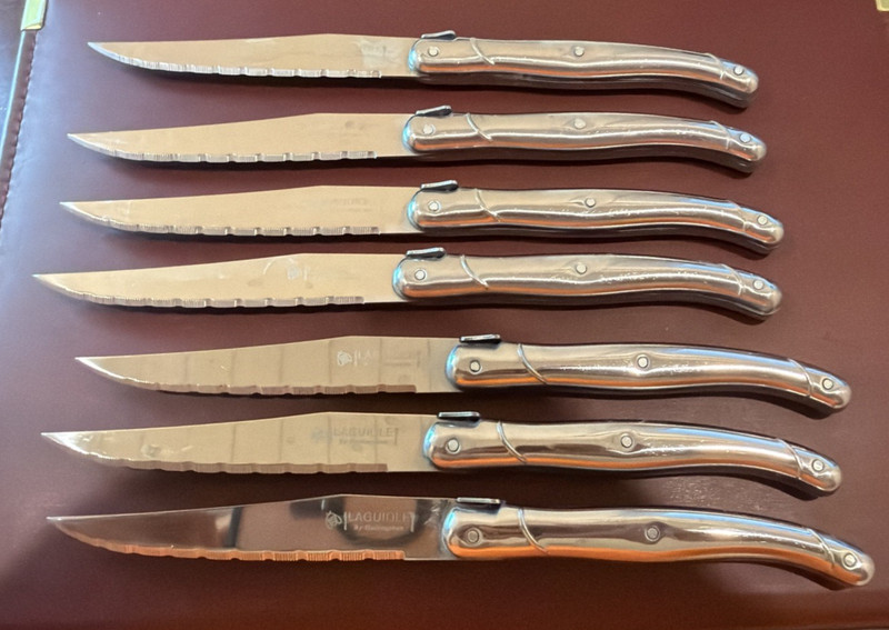 Laguiole Bee steak knives set 7 stainless steel handles clean nice