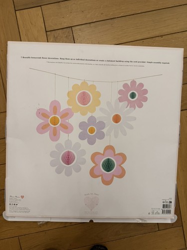 Meri Meri Flower Hanging Decorations Kit RRP £28