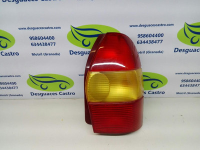 Grupo óptico Trasero Derecho (lado Pasajero) Para Fiat Palio SW / Weekend 2002 – SILCAR, Con 4 Bombillas Y Lente Rojo, Nuevo