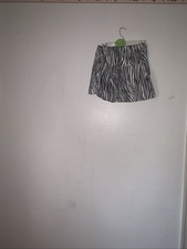 Tiger Print Women Sz. Med. Polyester Elastic Waistband Skorts 3034