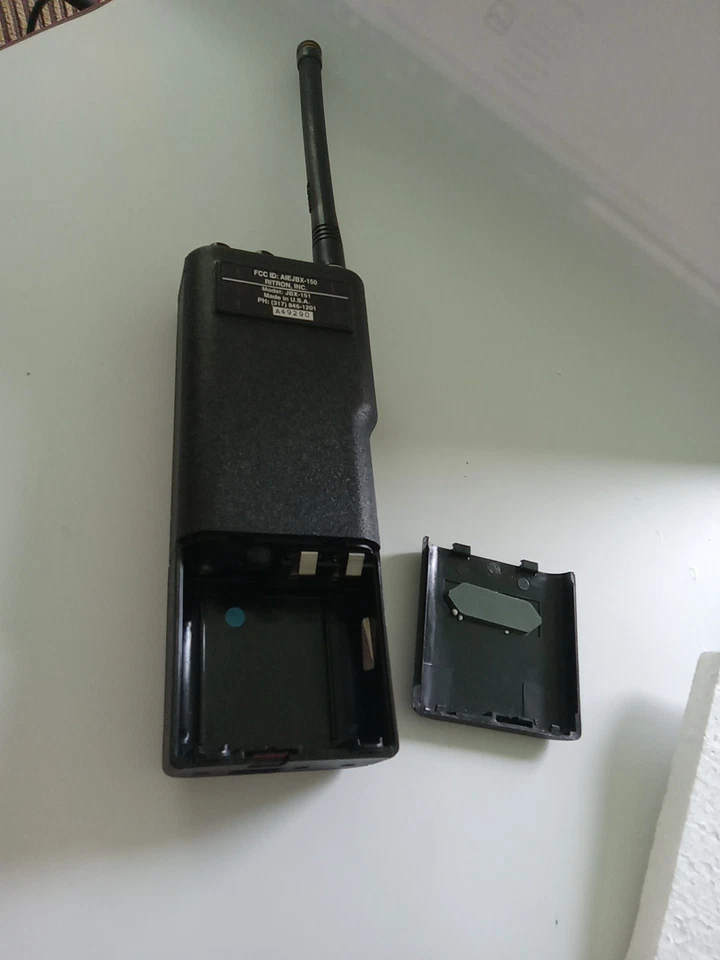 JOBCOM JBX-151 2 WAY PORTABLE RADIO USED with box - Image 2 of 4