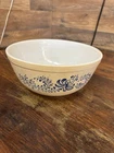Beautiful Pyrex 403 Homestead Mixing Nesting Bowl Speckled Blue Tan