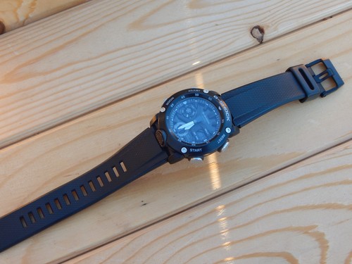 Casio CARBON CORE GUARD GA-2000 5590 Men's Wrist Watch 200 meter Excellent - Picture 6 of 9