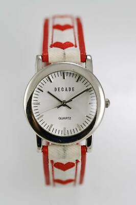 Decade Damen Uhr Edelstahl Silber Wasserresistent Rot/Weiß Leder Quarz