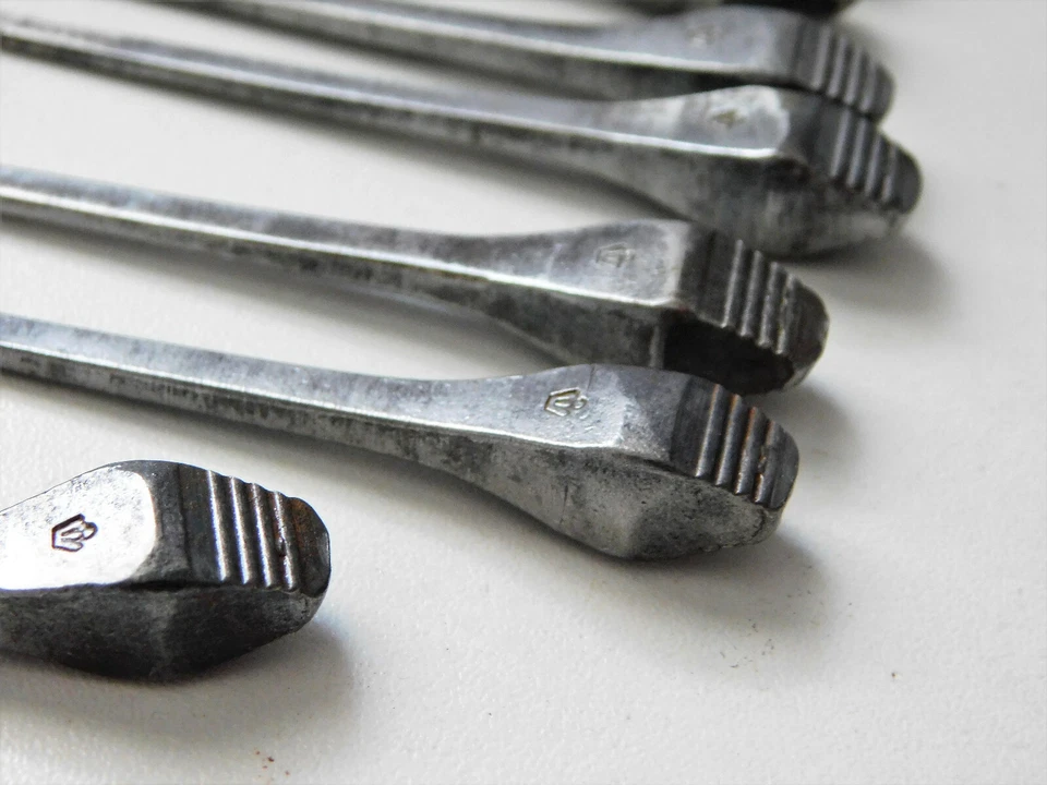 Lot 12 anciens Grand Clous a Verglas Fer forgé,Cheval,marechal Ferrant Cavalerie - Photo 4/4