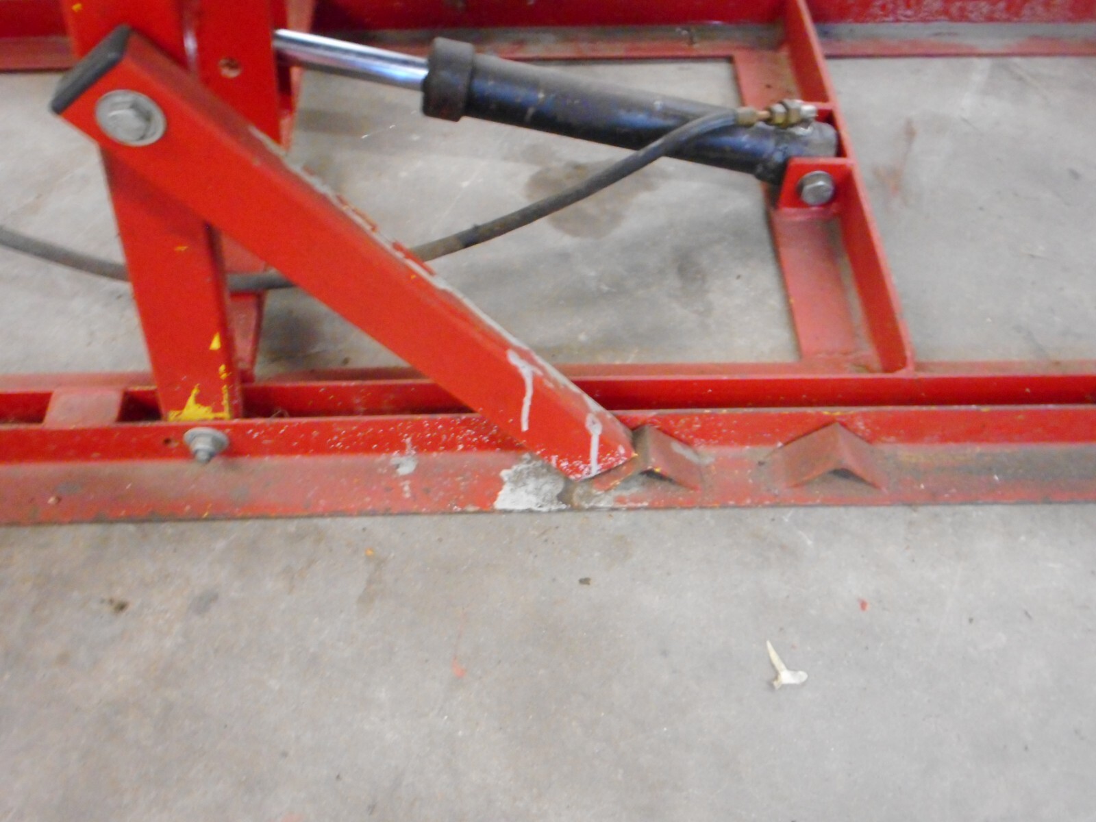 MOTORCYCLE HEAVY DUTY HYDRAULIC BIKE BENCH/LIFT 2 SPEED LIFT PRE