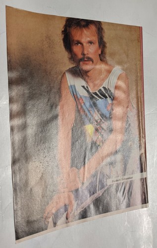 RECORTE DE PÓSTER PINUP DE PÁGINA COMPLETA SCORPIONS / RUDOLF SCHENKER / REVISTA (1) - Imagen 2 de 2