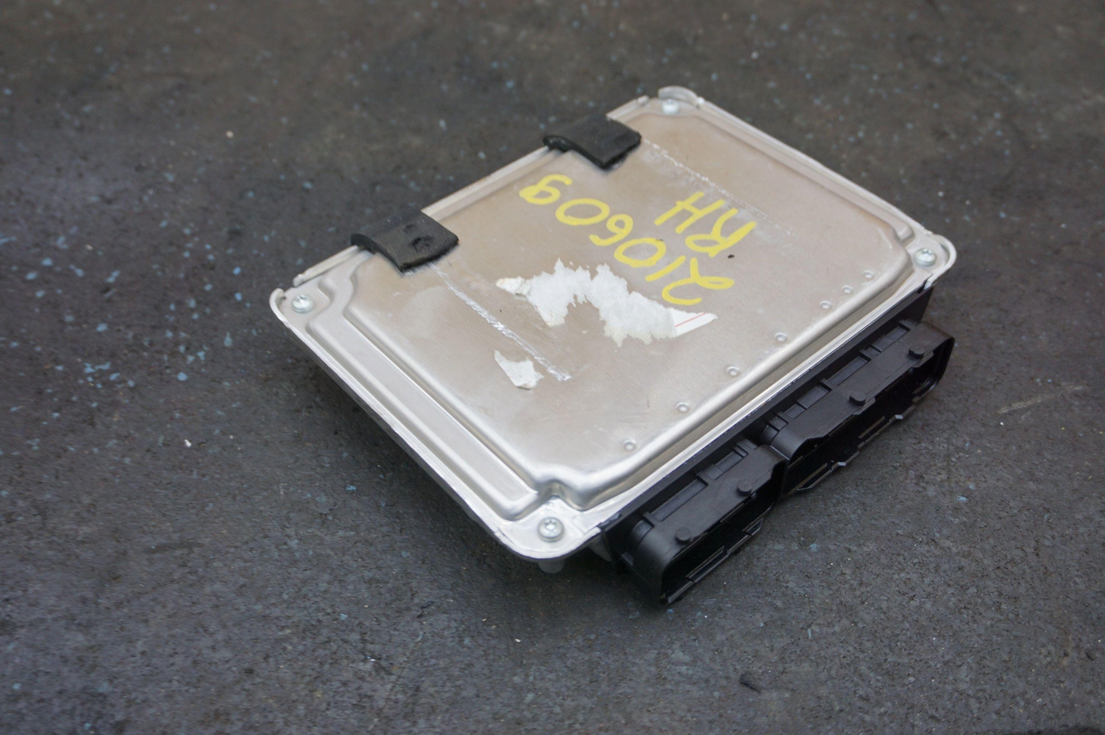 Engine Ignition Control Module ECU ECM PCM 225100 Ferrari 612 Scaglietti Sessant