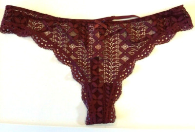 Victorias Secret Red Current Eyelet Lace Thong Panties Size L-XL Strappy Cage
