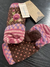 NEW Lost Horizons Sundance Aubrey Convertible Mittens Handwarmers Raisin Wool