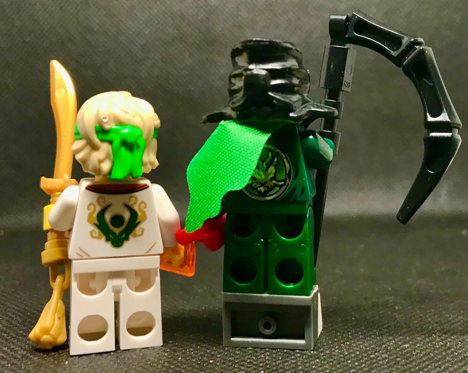 NINJAGO WORLD © MORRO MOC GREEN EVIL LLOYD + LEGO GENUINE LLOYD MASTER NINJA - Image 4 of 4
