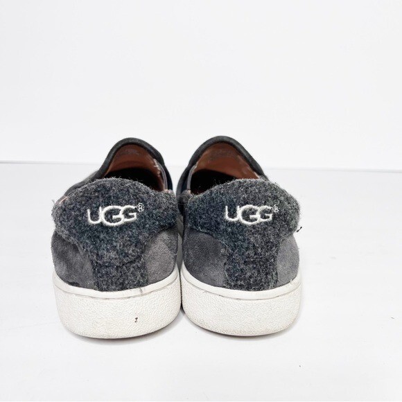 Brown Ugg Cas Slip On Charcoal UGG Cas Slip On Sneaker Size Black
