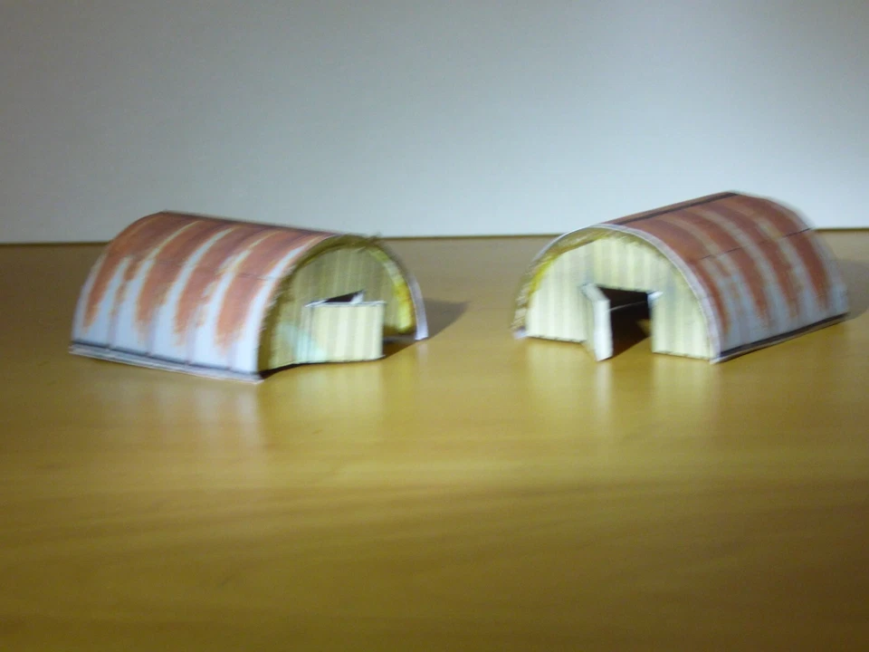 LOCKDOWN MODELS OO Scale Pair of Pig Sties