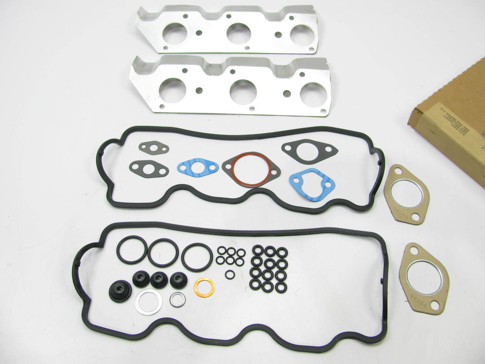 Felpro LKQ4078 Valve Cover Exhaust Manifold Gasket Set For MITSUBISHI