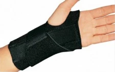 Cinch Lock Wrist Splint 79-82471 One Size Fits Most 1 Each, Black