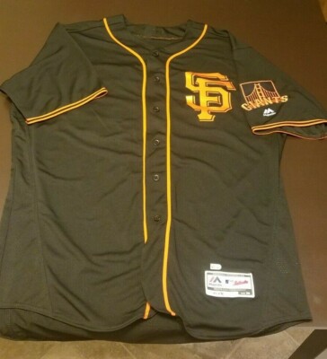 Madison Bumgarner San Francisco Giants GAME USED, WORN