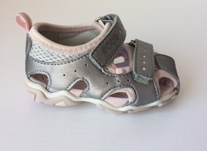 ecco girls sandals