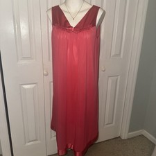 Vanity Fair Vintage Nightgown Pink Nylon Silky Babydoll Fairy Chemise Granny M