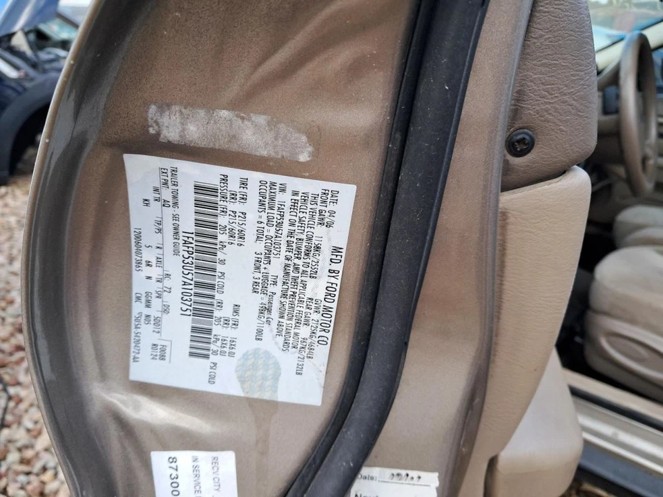 Radiator Fits 96-07 TAURUS 2645954 - Imagem 4 de 4