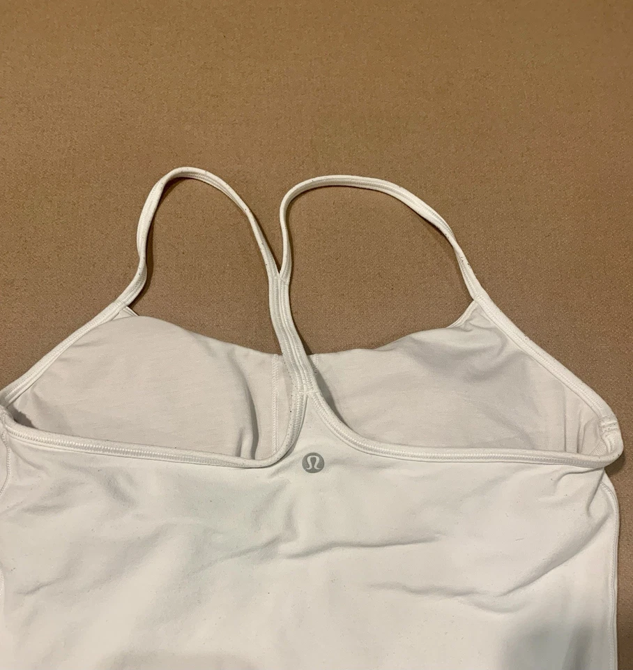 Camiseta sin mangas LULULEMON Power Y talla 8 blanca Foto 3 de 4