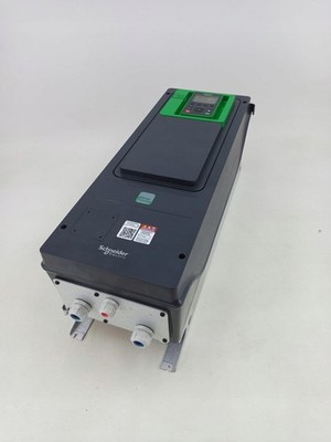 Schneider ATV650U55N4 Frequenzumrichter ATV650, 5,5 kW/7,5 HP, 380-480 V, IP55