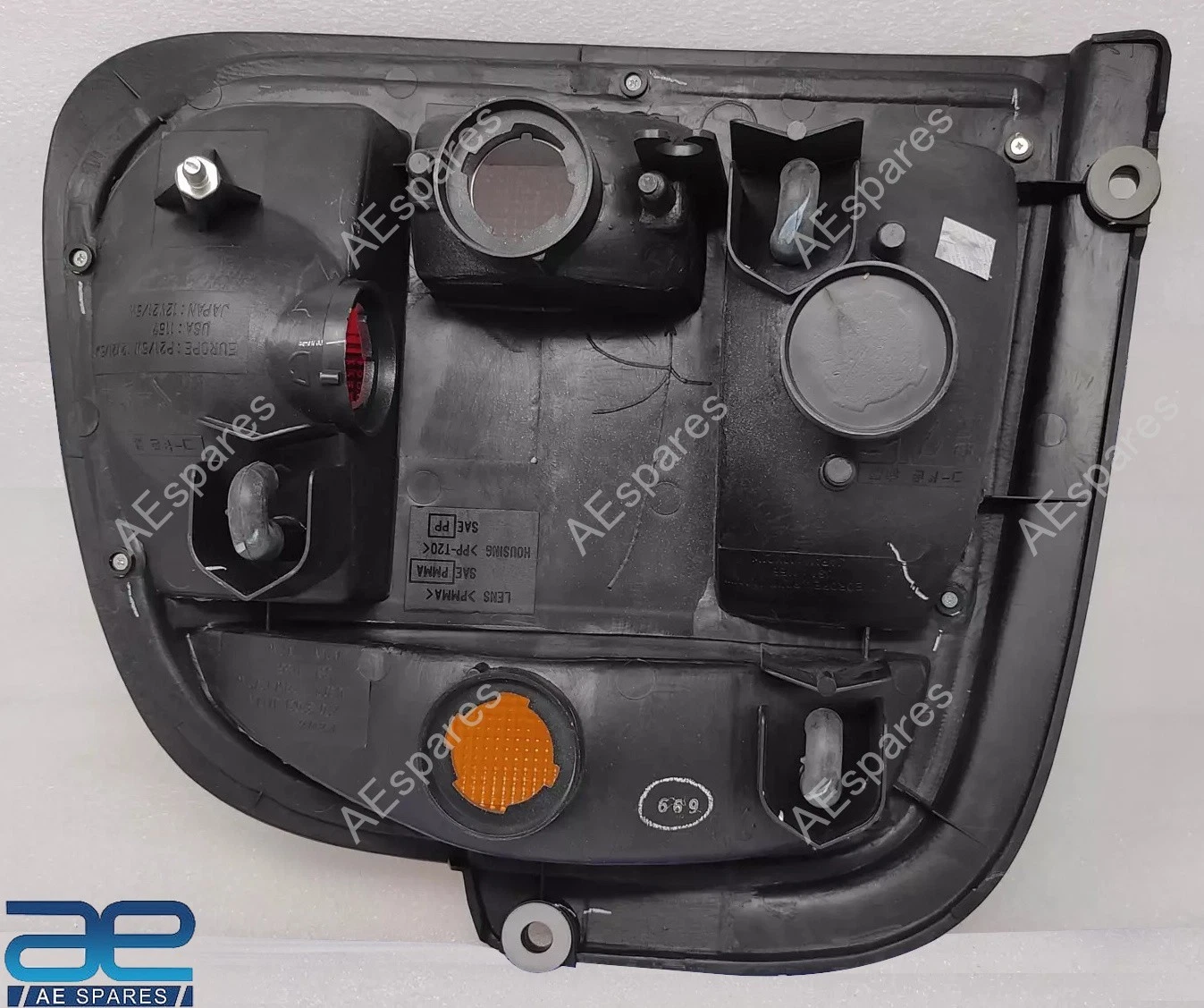 Rear Tail Light Lamp Assembly LH For Suzuki Baleno 1.6L 1999-2005 35670-60G31 view 2